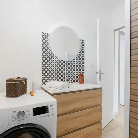 La Petite Maison